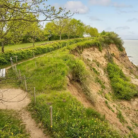 Сasa de vacaciones In With Kitchen *